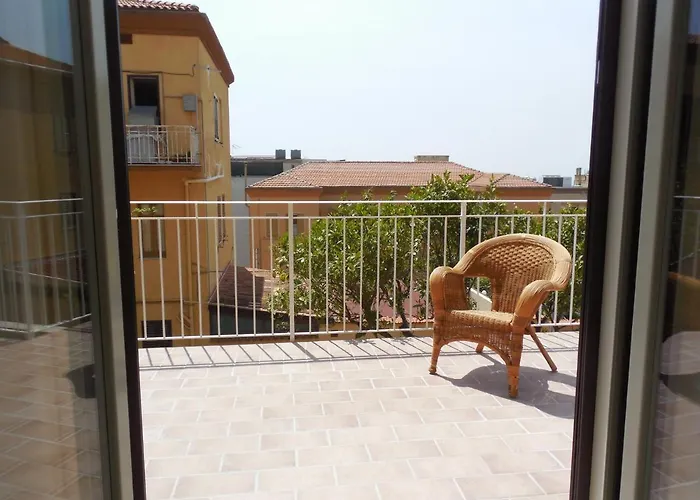 Giardino Della Nonna Bice - Locazioni Turistiche *